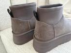 Uggs Classic Mini Dipper, Kleding | Dames, Schoenen, Ophalen of Verzenden, Nieuw, Bruin