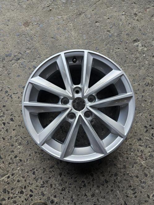 Renault Clio Velg, 40 300 2460R – 16 inch – 5 bouts, Auto diversen, Overige Auto diversen, Ophalen