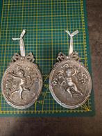 Set vintage zilverkleurige ovale ornamenten met engelen gips, Verzamelen, Religie, Ophalen of Verzenden, Gebruikt, Beeld(je), Overige religies