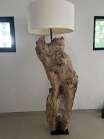 Vloerlamp, Huis en Inrichting, Lampen | Vloerlampen, Ophalen of Verzenden, Zo goed als nieuw, Hout, 150 tot 200 cm