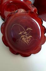 Oud,antiek bijzonder doosje met onderzetters, Ophalen of Verzenden