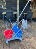 Poetskar met zwabber, Ophalen, Dweilemmer, -bak, of -wagen