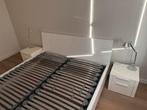 Bedombouw hoogglans wit + lattenbodems en nachtkastjes, Ophalen, Gebruikt, Tweepersoons, 180 cm