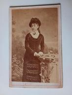 CDV Groningen Vrouw, Ophalen of Verzenden, Voor 1940, Gebruikt, Foto