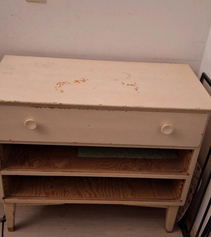 Edsbyverken /Tapiovaara ,mist alleen 2 ladenfrontjes., Huis en Inrichting, Kasten | Dressoirs, Gebruikt, 50 tot 100 cm, 25 tot 50 cm