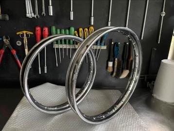 Araya velgen 16 en 14 inch Honda Xl50? beschikbaar voor biedingen