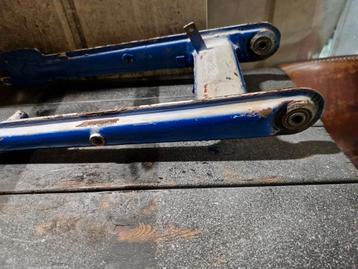 Originele Zündapp 517, 518 achterbrug  beschikbaar voor biedingen