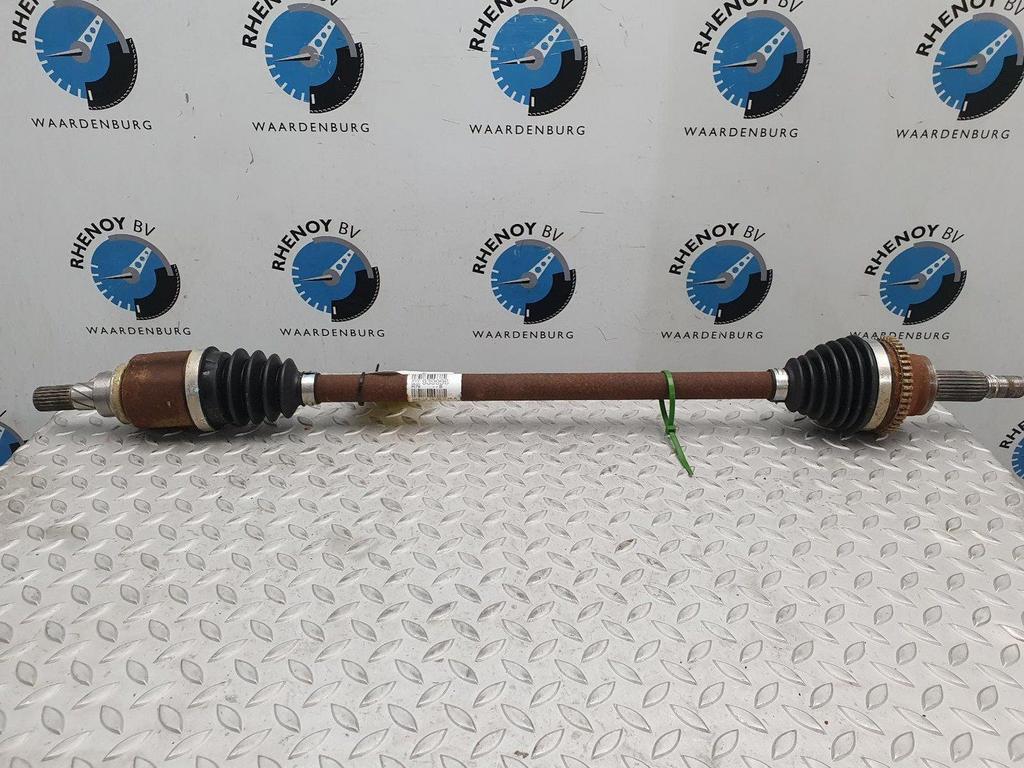 DACIA DUSTER AANDRIJFAS L 2011, Ophalen of Verzenden, Gebruikt, Stiba lid