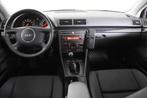 Audi A4 Limousine 2.0i *zeer nette staat*Nieuwe APK, Auto's, Audi, Stof, Gebruikt, 4 cilinders, 1984 cc