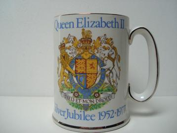 Queen Elizabeth II Silver Jubilee 1952-1977 beschikbaar voor biedingen