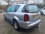 SsangYong Rexton 2.3 E 2005 Grijs, Auto's, Stof, 4 cilinders, 109 €/maand, Origineel Nederlands