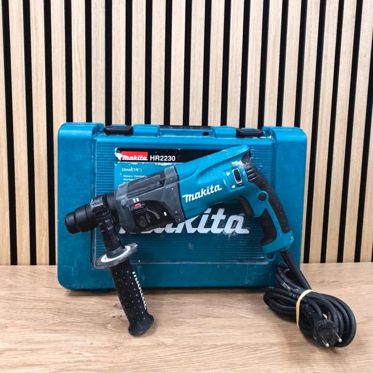 Makita HR2230 Boorhamer | BJ 2022 - Netjes, Doe-het-zelf en Verbouw, Gereedschap | Boormachines, Zo goed als nieuw