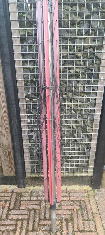 Droogmolen - 175 cm hoog beschikbaar voor biedingen