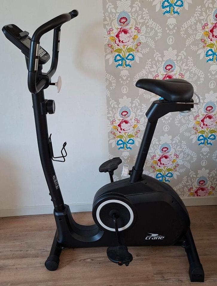 Hometrainer Crane - Zo goed als nieuw!, Sport en Fitness, Fitnessapparatuur, Zo goed als nieuw, Hometrainer, Benen, Metaal, Ophalen