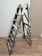 Brocante Houten Schilderstrap, Doe-het-zelf en Verbouw, Ladders en Trappen, Gebruikt, Trap, Ophalen of Verzenden, Opvouwbaar of Inschuifbaar