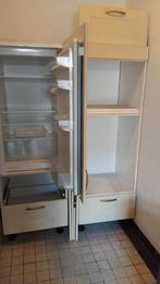 Keukenblok met koelkast GRATIS afhalen zaterdag 10 januari, Ophalen, Zonder vriesvak, 200 liter of meer, 160 cm of meer