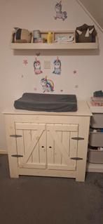 Houten Babykamer Set - Ledikant, Commode, Kast, Ophalen, Gebruikt, Jongetje of Meisje
