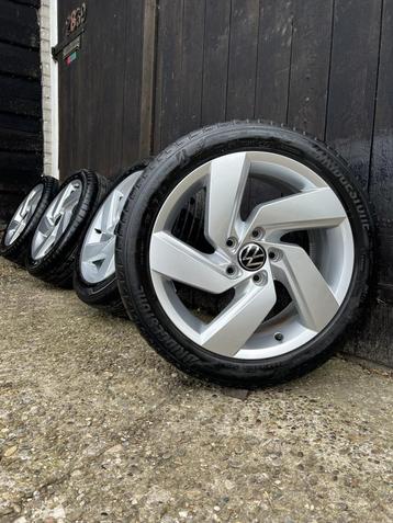 5x112 Originele Volkswagen golf 8 richmond velgen 17” zomer beschikbaar voor biedingen