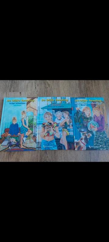 3 boeken van de olijke tweeling. beschikbaar voor biedingen