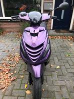 Scooter Piaggio zip, Fietsen en Brommers, Scooters | Piaggio, Ophalen, Maximaal 45 km/u, Zip, Zo goed als nieuw