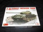 D-180,MINIART 1-35,NO,35193,Soviet Medium Tank T-44 with Int, Verzenden, Nieuw, Overige merken