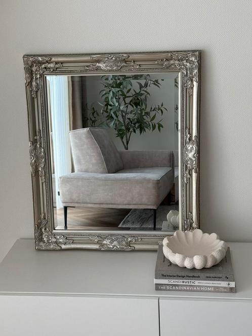 Spiegel vintage barok landelijk japandi 64 x 74cm (NIEUW), Huis en Inrichting, Woonaccessoires | Spiegels, Nieuw, Minder dan 50 cm