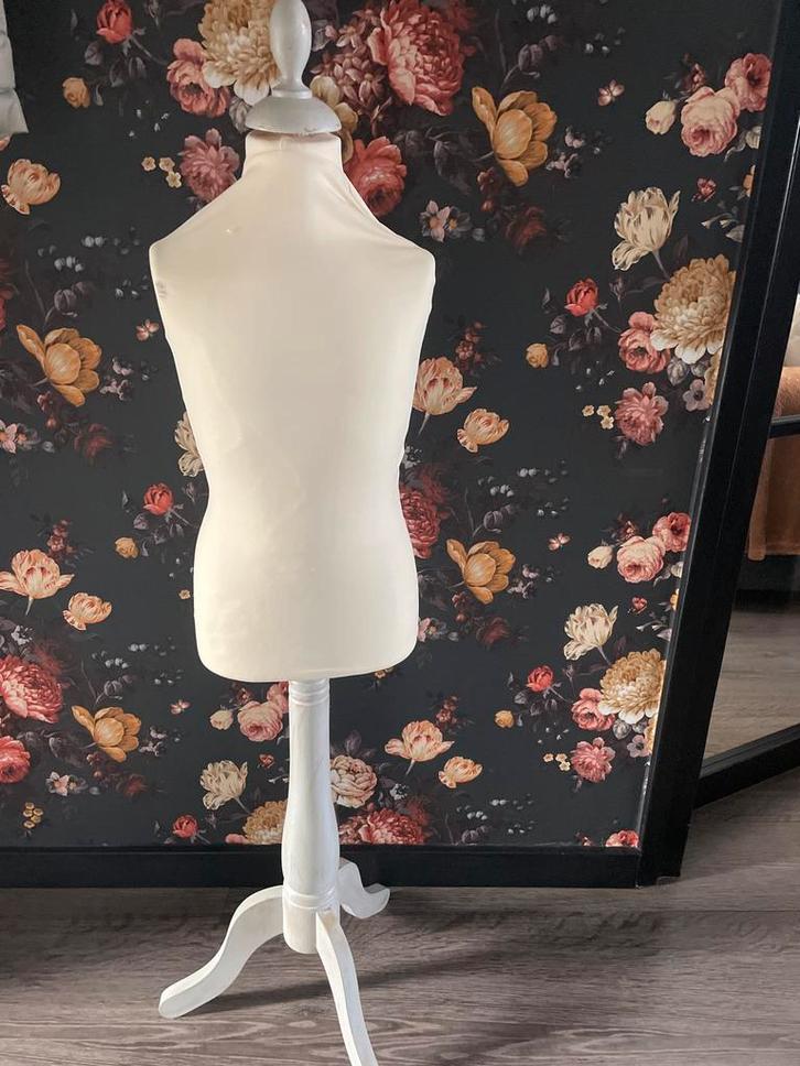 Vintage kinderPaspop op Voet, Kleding | Dames, Kledingrekken, Gebruikt, Ophalen