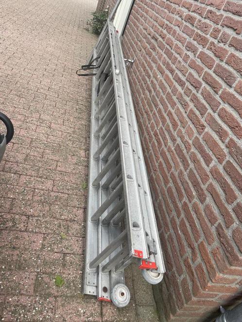 Altrex ladder 3x12, Doe-het-zelf en Verbouw, Ladders en Trappen, Gebruikt, Ladder, 2 tot 4 meter, Opvouwbaar of Inschuifbaar, Ophalen of Verzenden