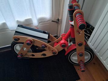 Leuke houten loopfiets
Merk MOOV Z. G. A. N beschikbaar voor biedingen