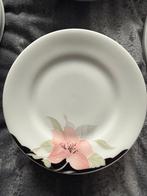 Mooi 8 delig servies met bloem, Ophalen, Gebruikt, Bord(en), Overige stijlen