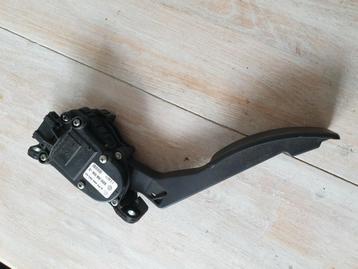 Gaspedaal met potentiometer sensor Renault  beschikbaar voor biedingen