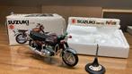Polistil ms 104 Suzuki gt750 in doos 1/15, Ophalen of Verzenden, Zo goed als nieuw, Motor