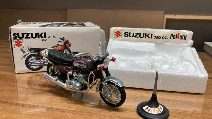 Polistil ms 104 Suzuki gt750 in doos 1/15, Hobby en Vrije tijd, Modelauto's | Overige schalen, Zo goed als nieuw, Motor, Ophalen of Verzenden