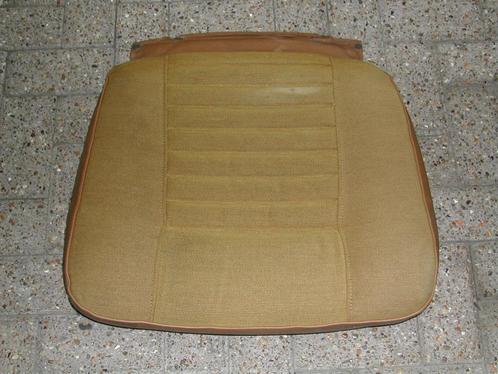 2 stuks stoelzitting goudgeel. Volvo 142, 144, 145 164 1973+, Auto-onderdelen, Interieur en Bekleding, Volvo, Gebruikt, Ophalen of Verzenden