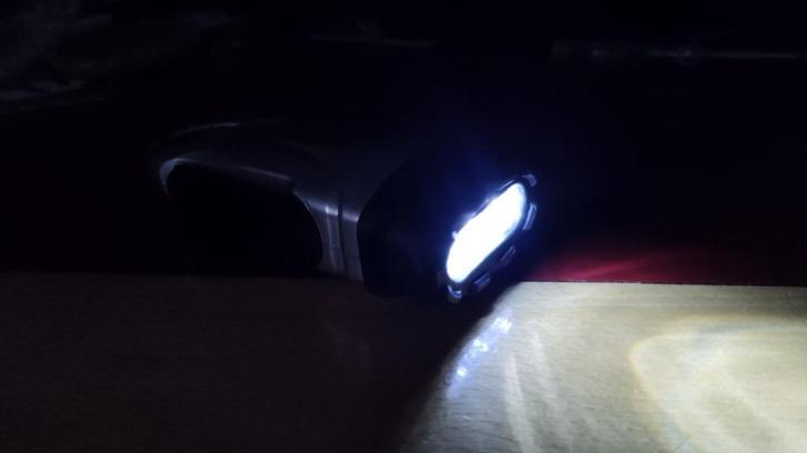 Noodpakket - Dynamo Zaklamp, Caravans en Kamperen, Zaklampen, Nieuw, Batterij, Verzenden