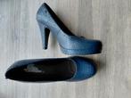 Donkerblauwe Tamaris pumps mt 39, Ophalen, Gedragen, Blauw