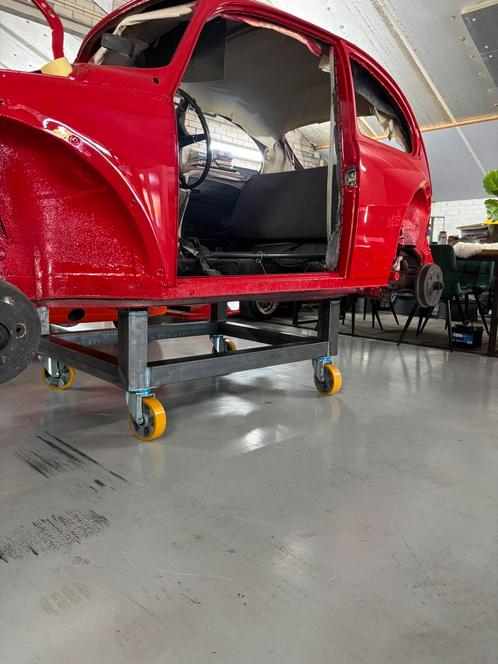 Restauratie dolly, Auto diversen, Autosport-onderdelen, Ophalen of Verzenden