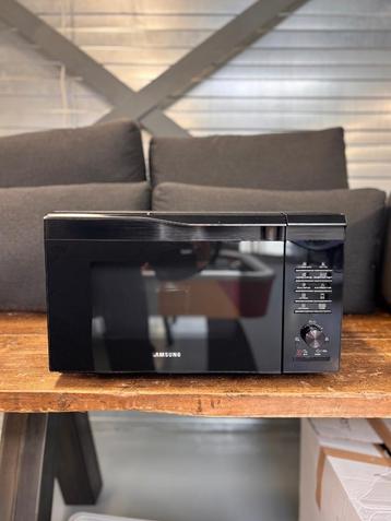 Samsung – Combi-magnetron (28 liter) – Zwart beschikbaar voor biedingen