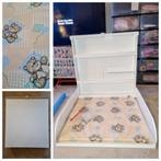 Zeer degelijke opklapbare wandcommode met opbergruinte, Kinderen en Baby's, Kinderkamer | Commodes en Kasten, Gebruikt, Minder dan 75 cm