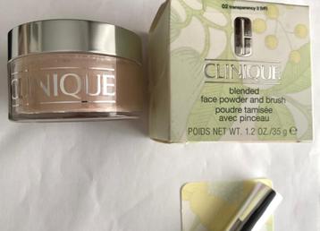 Nieuw CLINIQUE Face Powder nr 02 incl Zilver kleurig Kwastje beschikbaar voor biedingen