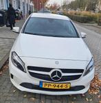 Mercedes-Benz A-Klasse A160  2017 Wit, Auto's, Voorwielaandrijving, 65 €/maand, 4 cilinders, Leder en Stof