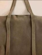 Suède tas zgan., Ophalen of Verzenden, Zo goed als nieuw, Beige