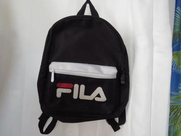 zwart mini back pack / rugtasje van Fila beschikbaar voor biedingen