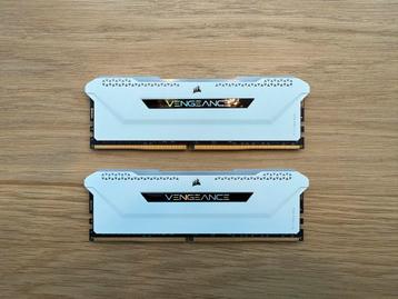 Corsair Vengeance RGB Pro SL DDR4 RAM - 16GB (2x8GB) 3600mhz beschikbaar voor biedingen