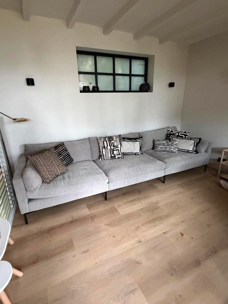 Zuiver Summer 4,5-zitsbank - Zo goed als nieuw!, Huis en Inrichting, Banken | Bankstellen, Zo goed als nieuw, Rechte bank, Vierpersoons of meer