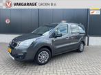 Peugeot Partner Tepee 1.2 PureTech Active Style / Trekhaak /, Auto's, Peugeot, Voorwielaandrijving, Stof, Gebruikt, 1199 cc