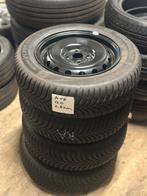Winterwielen Hyundai i20 185/65R15 met Wieldoppen, Ophalen, Gebruikt, 15 inch, Banden en Velgen
