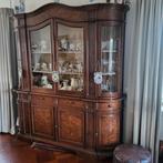 Antieke kast, Ophalen