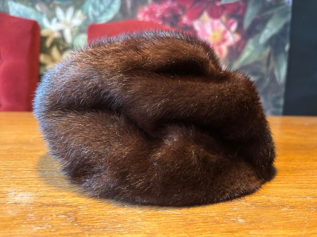 Vintage Dames Nertsmuts - Jaren '70, Kleding | Dames, Hoeden en Petten, Ophalen of Verzenden, Zo goed als nieuw, 56 of 57 cm (M, 7 of 7⅛ inch)