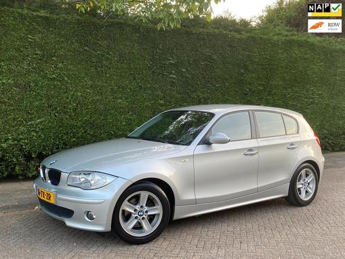 BMW 1-serie 118i AIRCO IJSKOUD/1e EIGENAAR/PDC/CRUISECONTROL, Auto's, BMW, Bedrijf, Te koop, 1-Serie, ABS, Airbags, Airconditioning